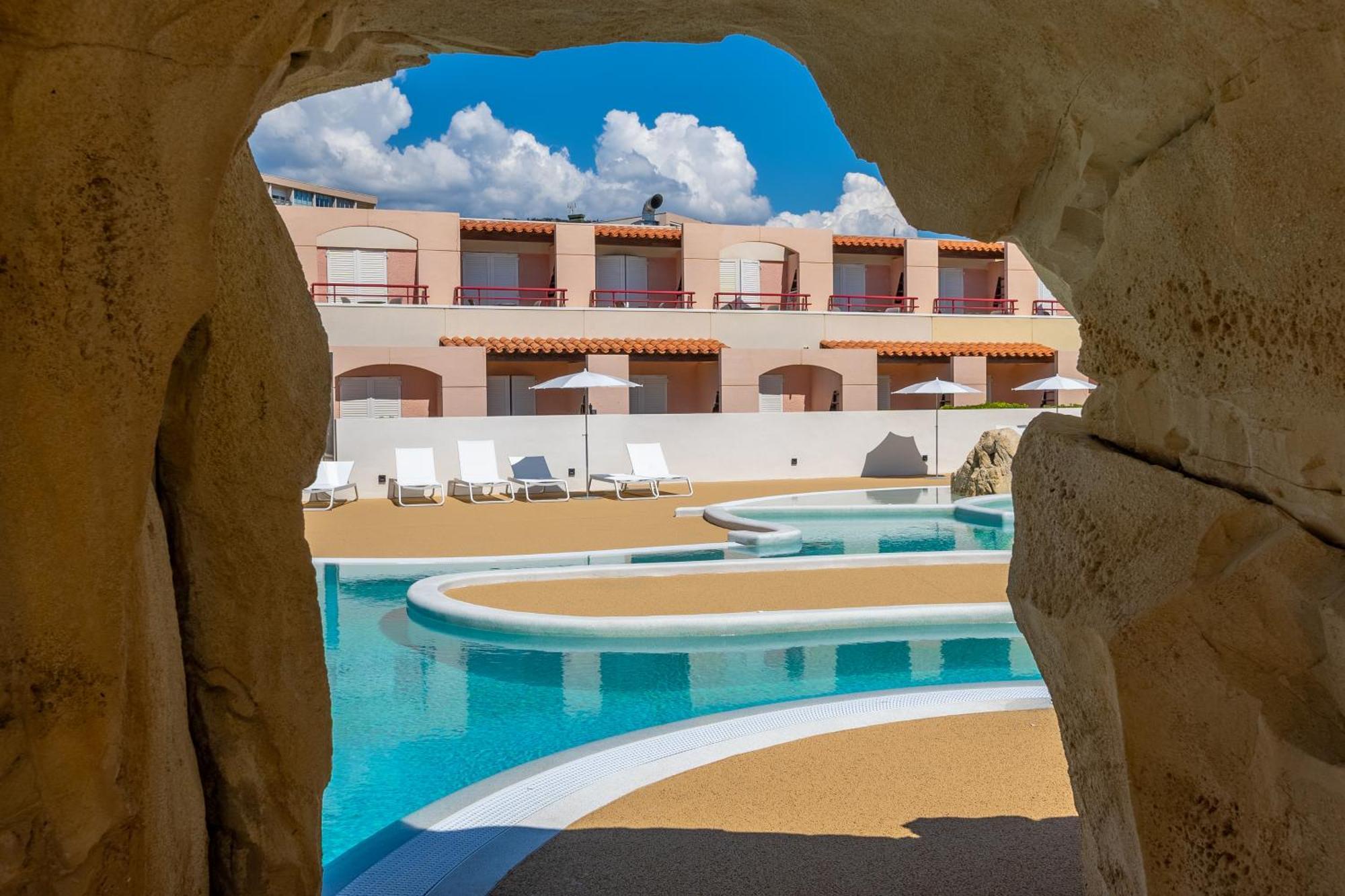 Kaliope Hotel & Residence By Oustal Del Mar Льо Лаванду Екстериор снимка